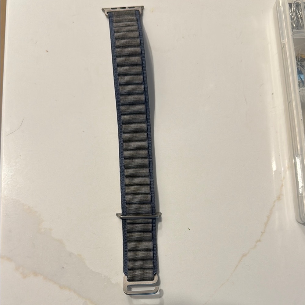 Apple Watch Blue Alpine loop - 49mm - medium - Gray and Blue